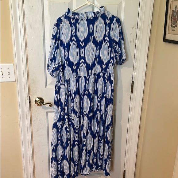 crown & Ivy Blue Patterned Women's Dress xl - Picture 3 of 7